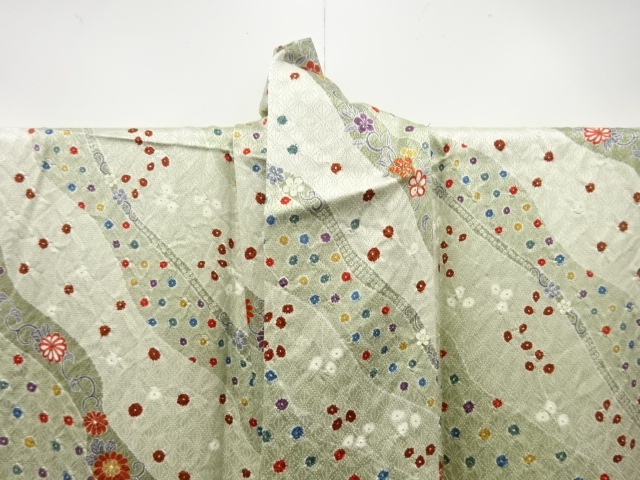  道長取りに疋田・菊唐草模様　小紋着物